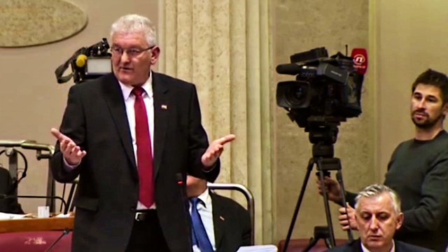 Špika: Drago mi je, žao mi je...