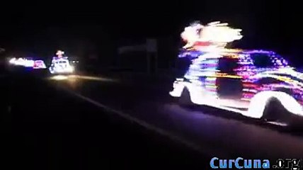 Arabaları yılbaşına hazırlamışlar süper olmuş