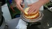 Самый простой и быстрый способ украшения торта взбитыми сливками (как украсить торт кремом).