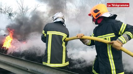 Guingamp. Petite opération de nettoyage sur la RN12