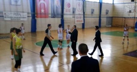 Sahayı Birbirine Katan Antrenöre 4 Maç Men ve Para Cezası