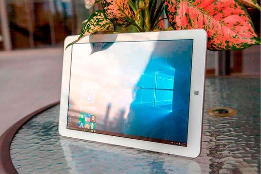 League of Legends en una CHUWI Hi12