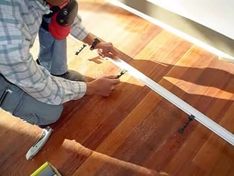 Impianto di riscaldamento a battiscopa