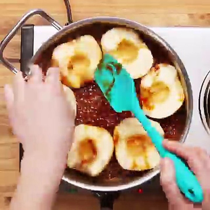 Mini Caramel Apple Tarts (Tartes Tatin)