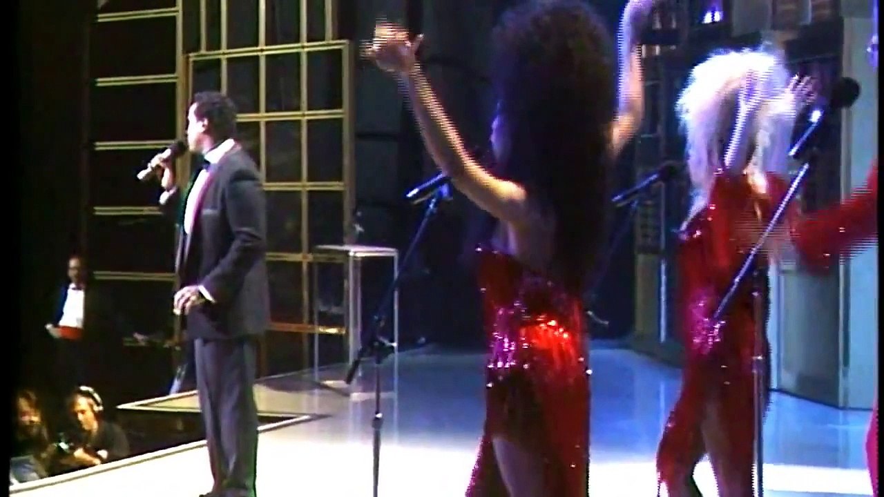 Luther Vandross  - "So Amazing"  [Live]