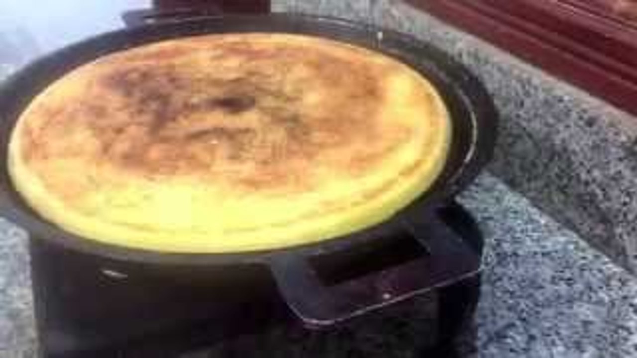 Harcha Marocaine, Moroccan Semolina Bread تحضير...
