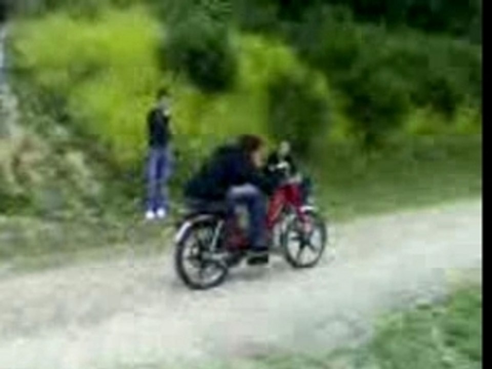 Saut mobylette