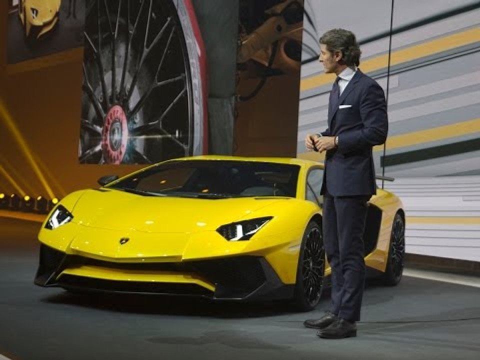Lamborghini presenta la Nuova Lamborghini Aventador LP 750-4 Superveloce al Salone di Ginevra 2015