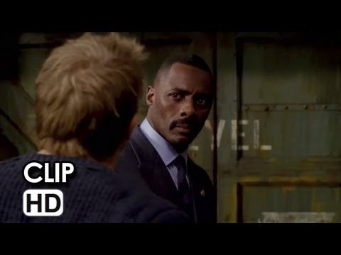 Pacific Rim - Clip Ufficiale Italiana - Non osi mai più toccarmi