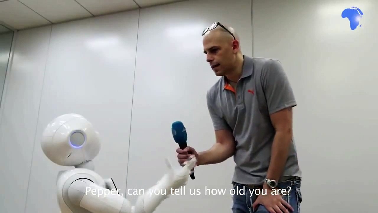 VIB CLIPS_Interview with Pepper the robot