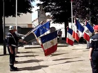 Honneur respect au drapeau.