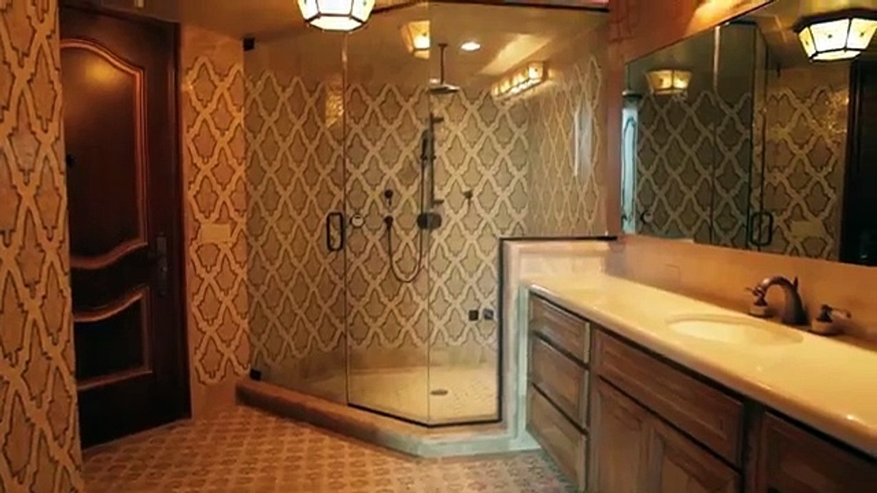 Crown Penthouse High Rise 15,000 Sq Ft. One QueensRidge Place Luxury Condo Las Vegas