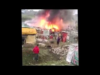 Report TV - Shkrumbohen barakat e komunitetit rom në Shkozë