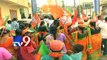 Bandaru Dattatreya in BJP GHMC campaign - Follow The Leader
