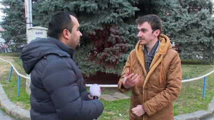 Analistët: Partitë shfrytëzojnë të rinjtë për fushatë