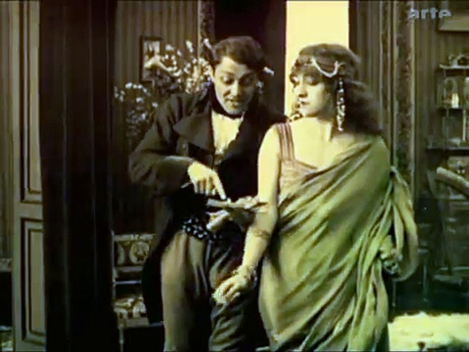 Rapsodia satanica - Nino Oxilia, 1915 VOS