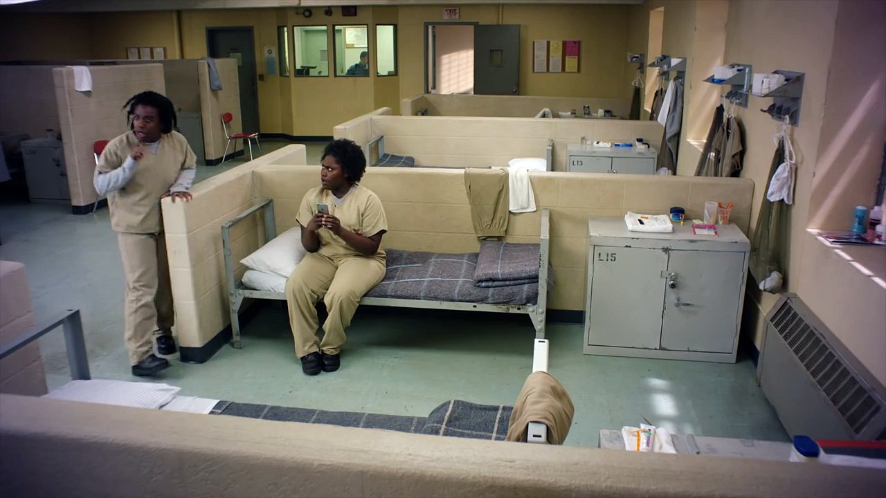 Mystery iPhone Netflix Orange is the New Black [HD]
