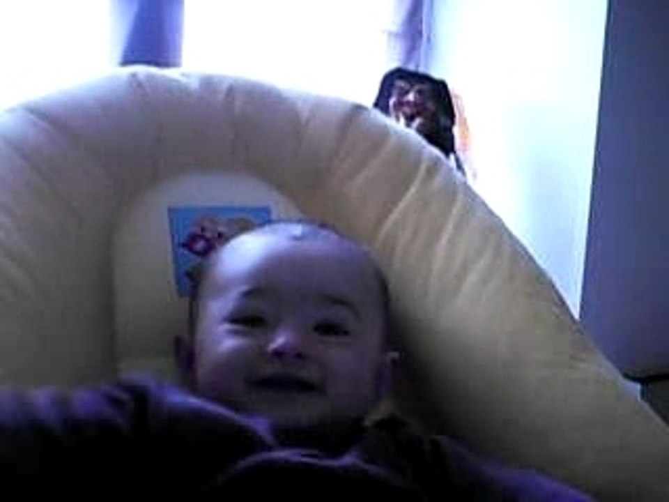 mais maman arrette de me faire rire