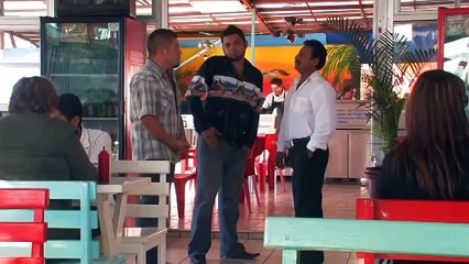 La Escolta Personal La Película 2012 2/7