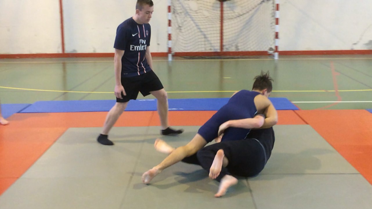 Les lutteurs du lycée Mezen d'Alençon qualifiés aux Championnats de France UNSS