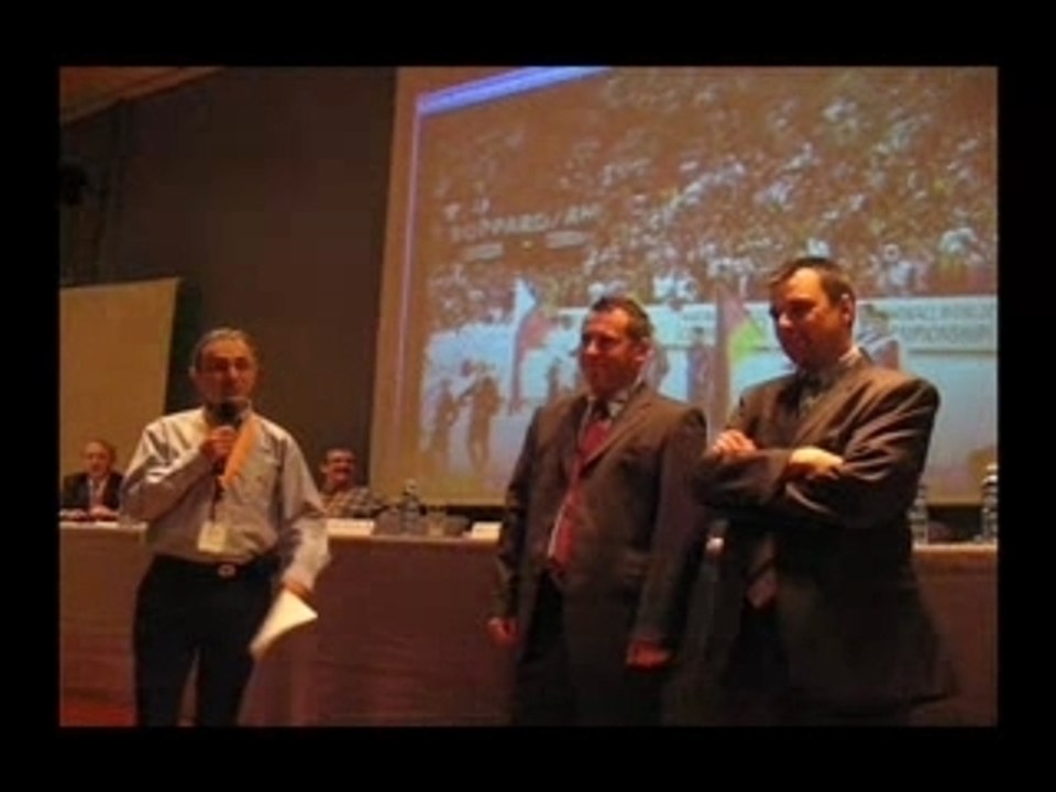 Remise des récompenses à MM Gilles Bord et Olivier Buy