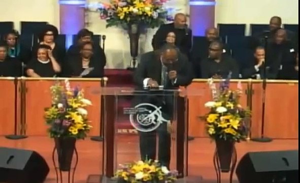 Bishop Jerry Macklin Preaching for Bishop Bob Jackson
