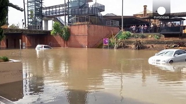 Наводнение в Австралии: в Джилонге затоплены десятки домов