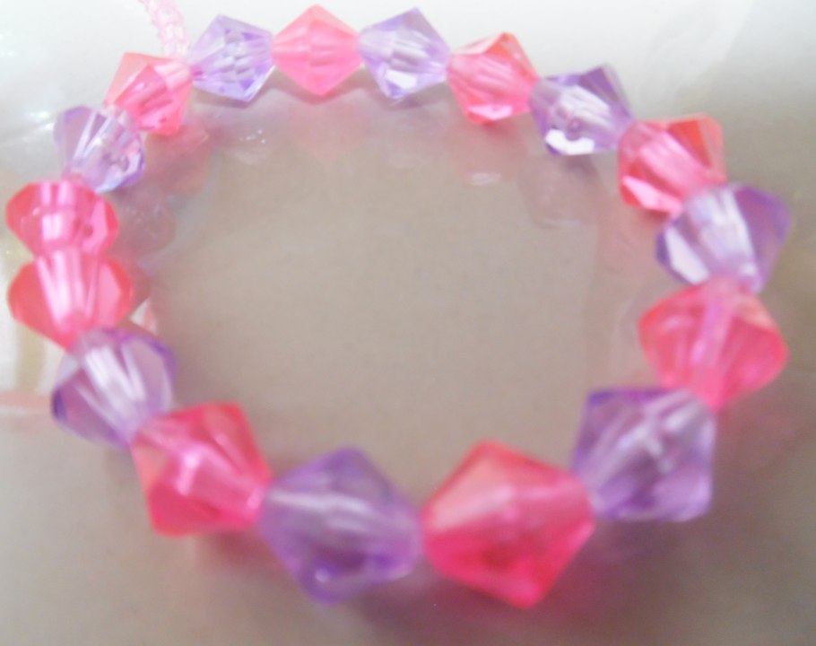 Bracelet4 ,charm bracelets, beads, beading, Beading pattrens, beaded bracelates, jewellery making