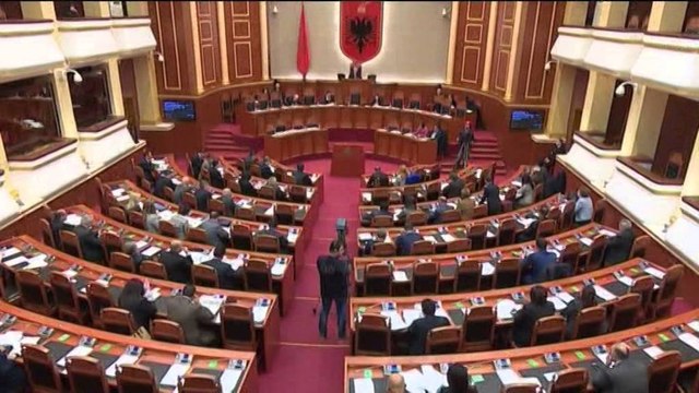 MINISTRI MANJANI TAKOHET NE STRASBURG ME KREUN E “VENECIAS” PER REFORMEN NE DREJTESI LAJM