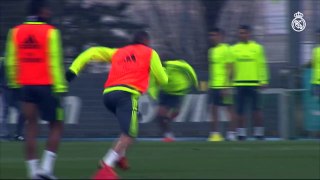 Dont miss these great strikes that Cristiano Ronaldo and Karim Benzema scored in training!