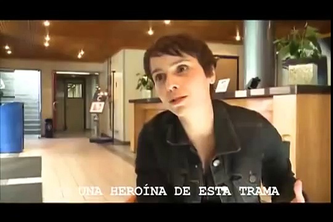 Entrevista Nina-Rita (Debora Falabella) AvenidaBrasil - Sub