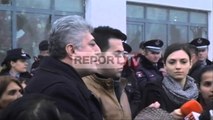 Report TV - Olli tek komuniteti rom, aktivistja: Largohu! Mos bëni sikur ju vjen keq