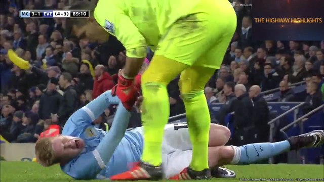 Kevin De Bruyne serious Injury vs Everton - Manchester City 3-1 Everton Capital One Cup 27.01.2016 HD