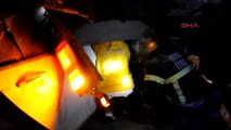Turgutlu Otomobil Tır'a Arkadan Çarptı: 1 Ölü, 1 Yaralı