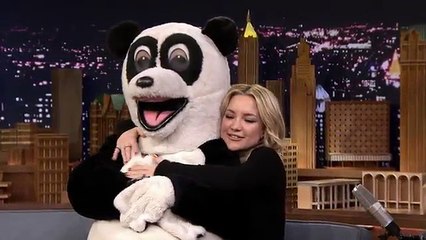 Kate Hudson Cuddles with Hashtag the Panda (Latest Sport)