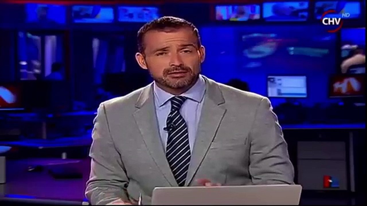 TESTS CON ELRUBIUS Y GARNET JAJA BROMA Y MARCIANO EN LA TV (FULL HD)