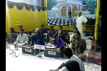 Charagh e Chist Shahay Olia Gareeb NAwaz