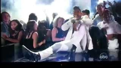 Miguel Falls On Girl During 2013 Billboard Music Awards Performance