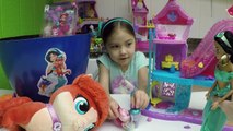 HUGE DISNEY PRINCESS SURPRISE EGG Toys Video PALACE PETS Magical Lights Pawlace Jasmine Doll Toy