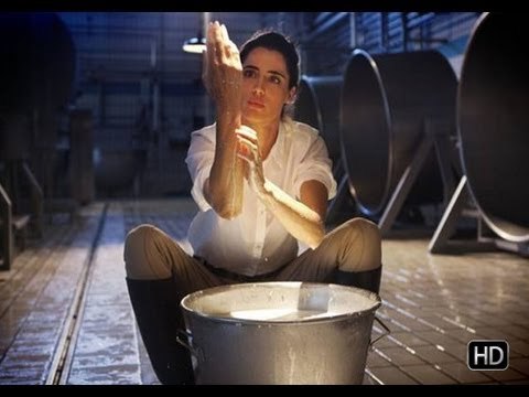 Mozzarella Stories - Extra Video Clip 1