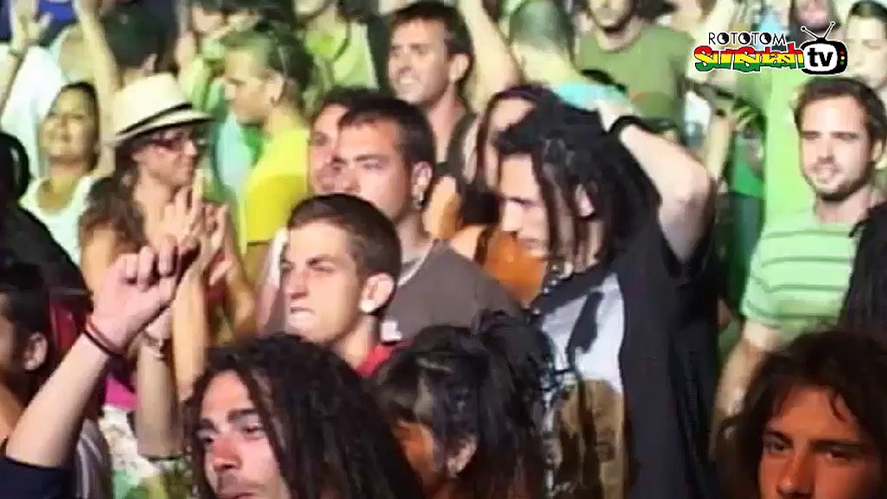 ROE DELGADO & WILD STYLE BAND live @ Lion Stage 2011
