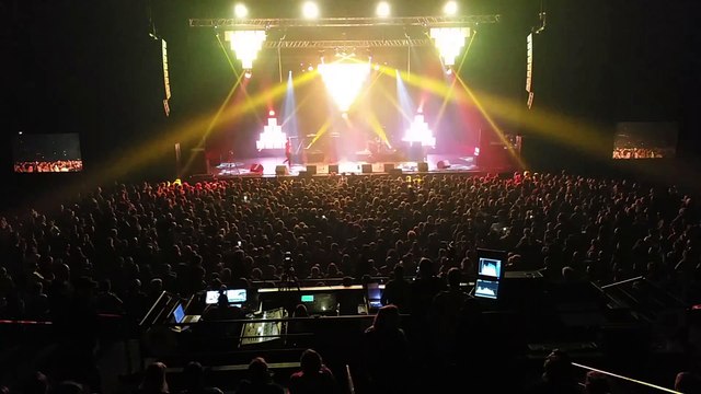 Tendance Live au Zénith de Caen : c'est parti pour 3 heures !
