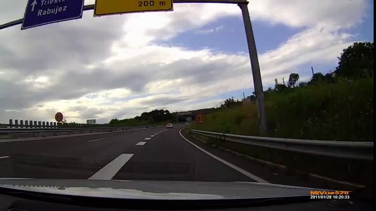 автокатастрофа Gran Turismo 3 Nissan Nismo GTR R35 фильм Gran Turismo 3 Nissan Nismo GTR R35 вау Gra