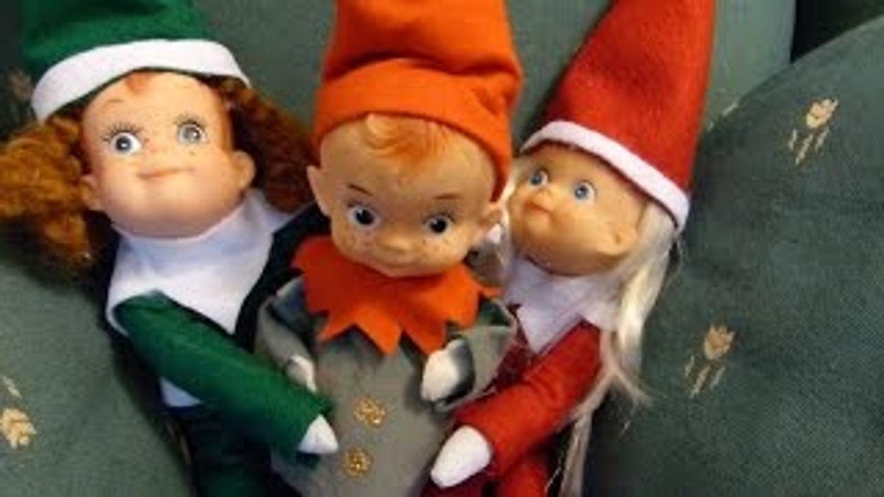 Elf on the Shelf: Giant Babys Girlfriends!