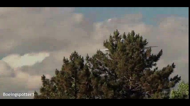 Fedex McDonnell Douglas MD-11 Crosswind Landing at CYYZ [1080p60] Crosswind Landing