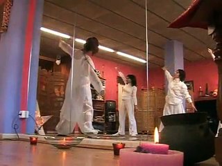 CENTRO MARIA MATEO -  CLASES YOGA - MEDITACIÓN