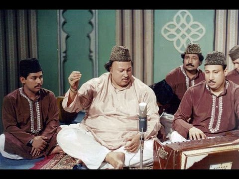 Qawwali - Teray Sohnay Madinay To Qurban Main - Nusrat Fateh Ali Khan