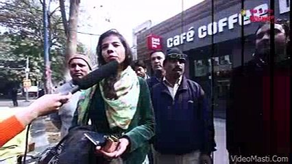 Pehla Live Interview - Very Funny Mirchi Murga Prank