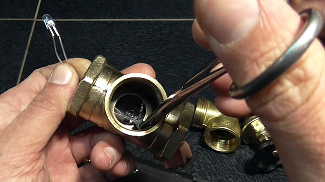 Ночник. Радиоактивно-креативный Кран