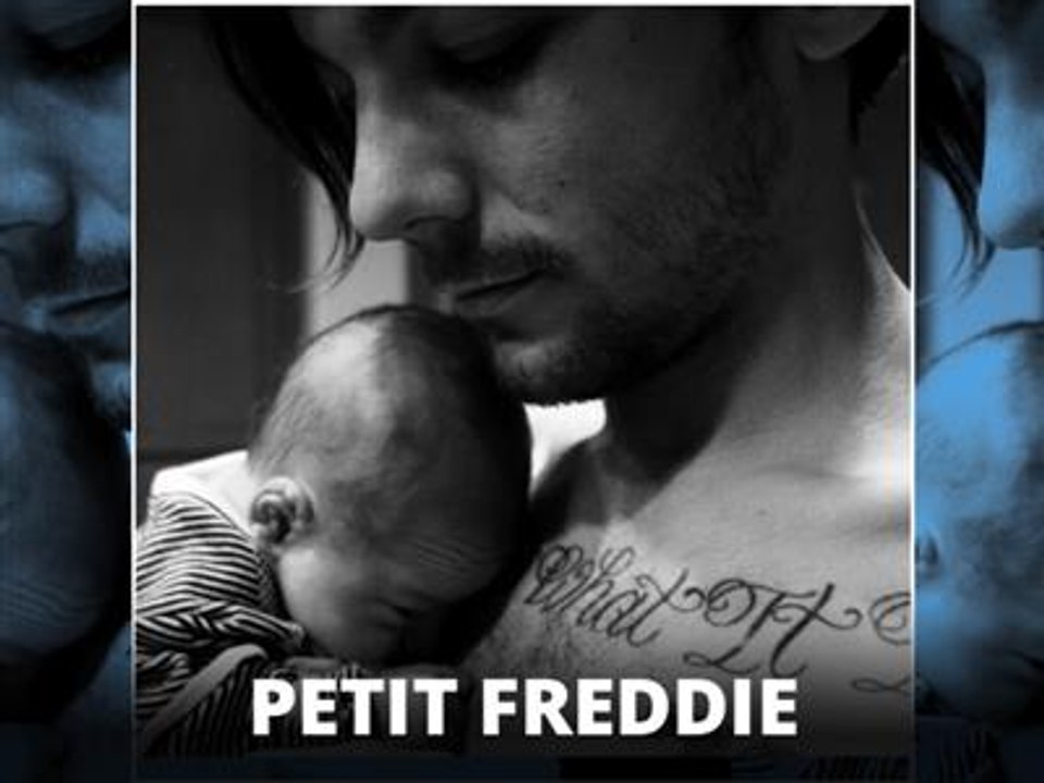 Louis Tomlinson de One Direction présente son fils